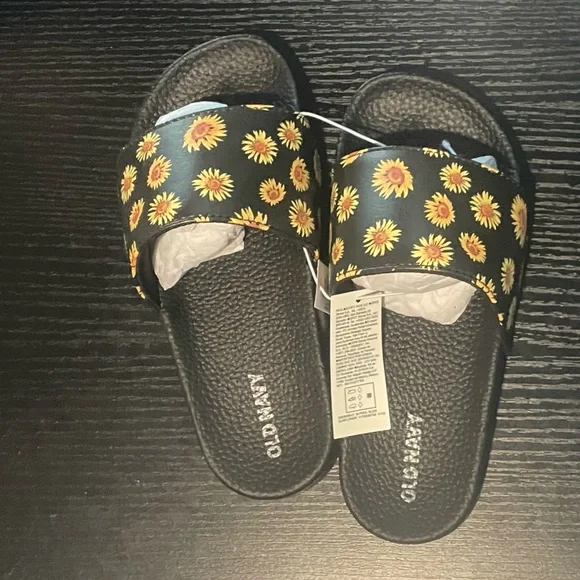 🆕 Old Navy Girls Faux-Leather Pool Slide Sandals Sunflowers Size 12/13 Y - Picture 6 of 11